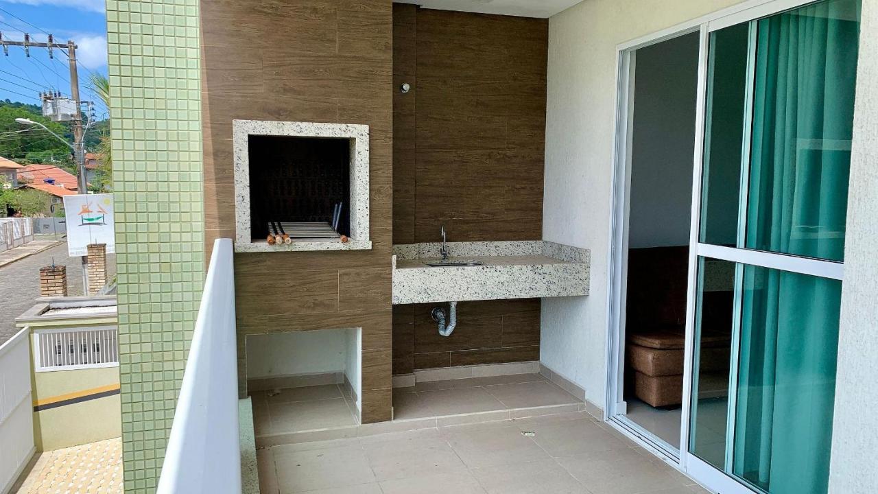 Residencial Natalia Apartment Bombinhas Exterior photo