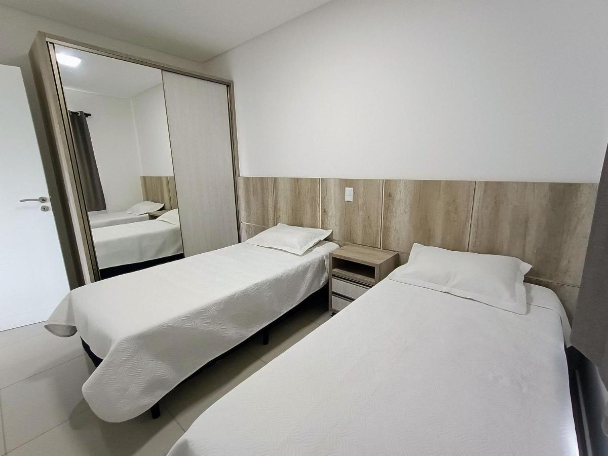 Residencial Natalia Apartment Bombinhas Exterior photo