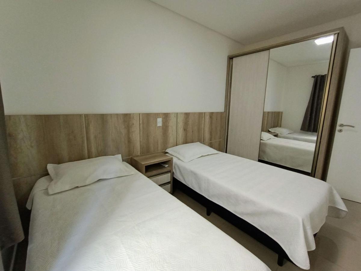 Residencial Natalia Apartment Bombinhas Exterior photo
